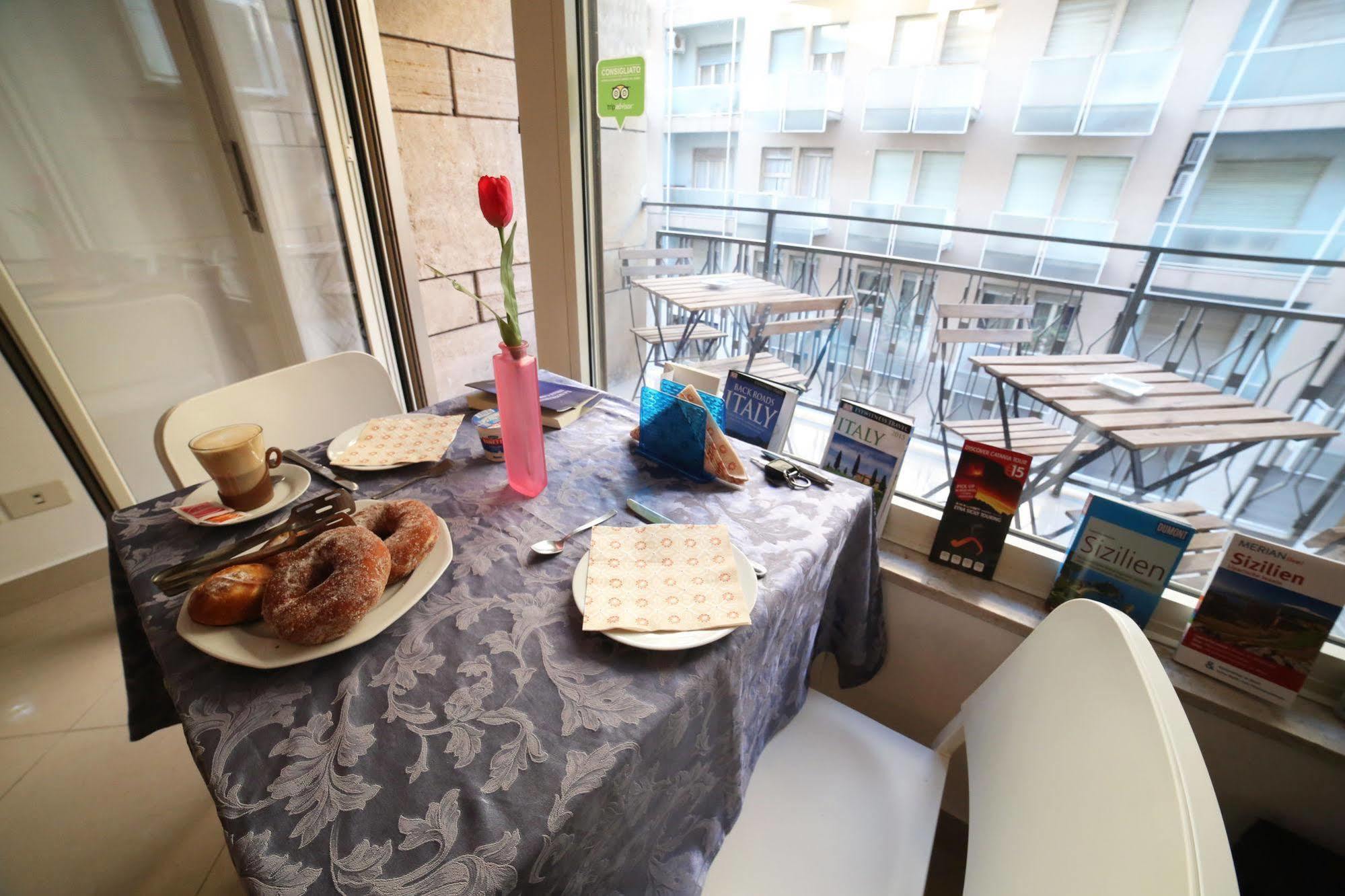 B&B Teocrito Catania Exteriör bild
